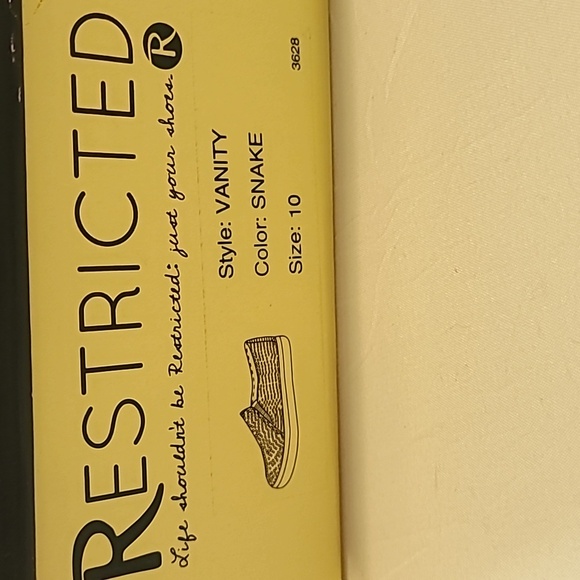 Size - Picture 2 of 2